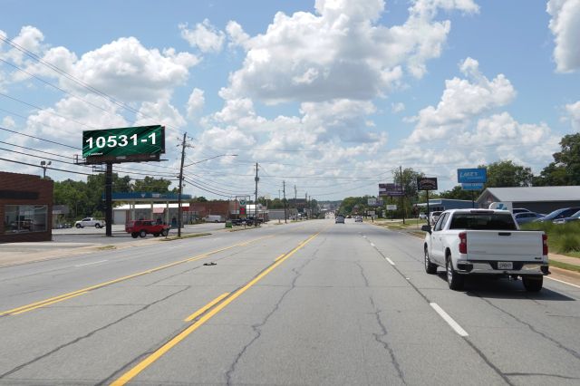 Hwy 80 325' E/O Perry St SS, E/F LR