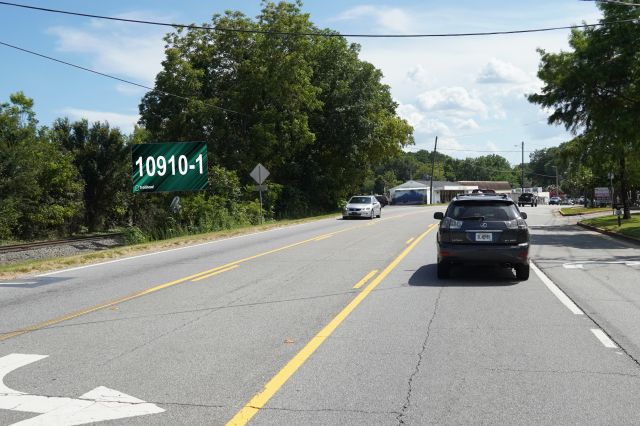 Canton Rd 220' S/O Sawyer Rd ES, N/F LR