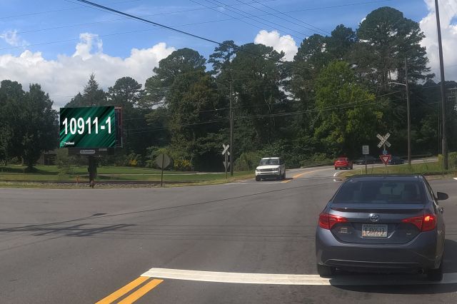 Maddox Dr 45 W/O Progress Rd SS, E/F LR