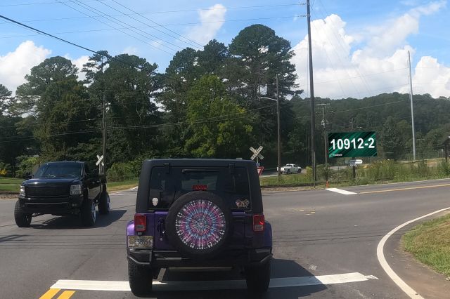 Maddox Dr 45 W/O Progress Rd NS, E/F RR