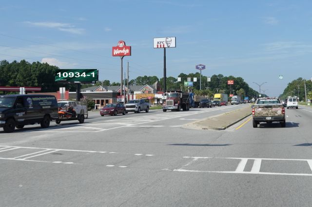 Hwy 17 390 S/O Sommers Blvd ES, NE/F LR