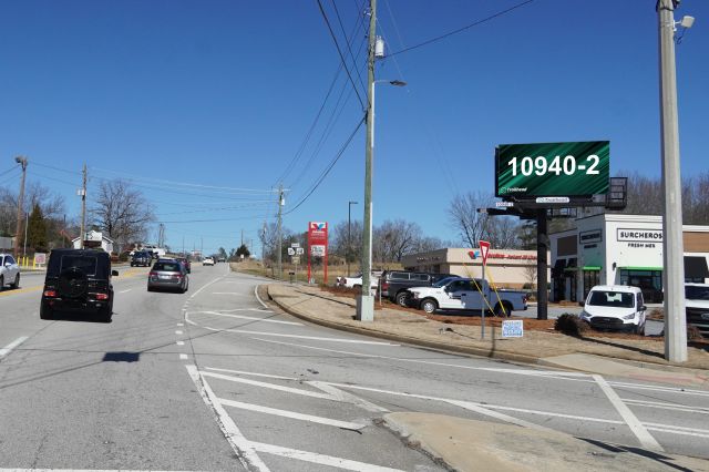 Hwy 441 Bus 0.36 mi N/O Carpenters Cove Ln ES, SW/F RR