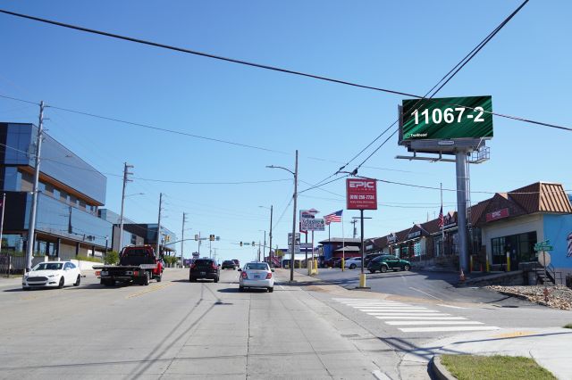 Murfreesboro Pike 75' S/O Cleveland Ave WS, NW/F RR