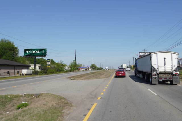 Hwy 20 750' E/O State Docks Rd NW NS, W/F LR