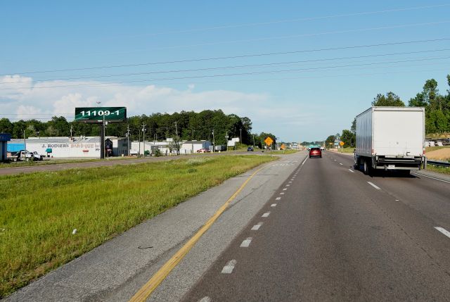 Industrial Pkwy 0.21mi W/O Shell St NS, W/F LR