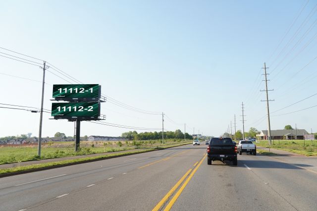 County Line Rd 0.21mi N/O Palmer Rd WS, S/F, Bottom LR