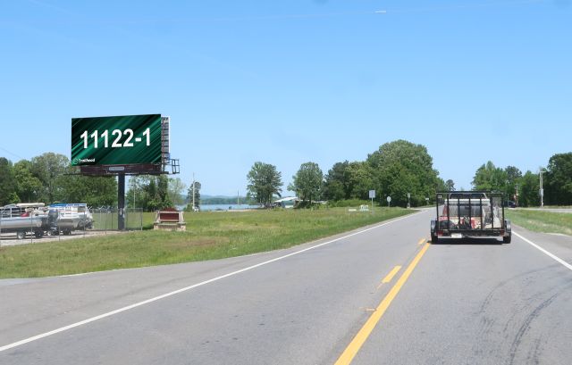 Cedar Bluff Rd 275' W/O Cherokee County Rd 63 NS, SW/F LR
