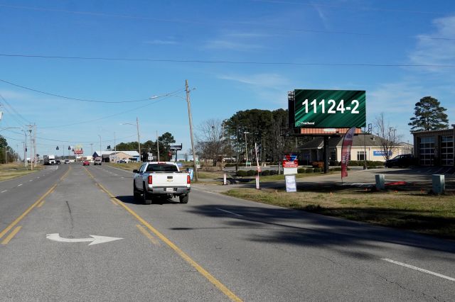 Cedar Bluff Rd 40' W/O Park St SS, SW/F RR