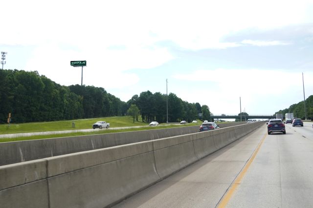 I-75 375ft S/O Wade Green Rd NW (Exit 273) WS, NE/F LR