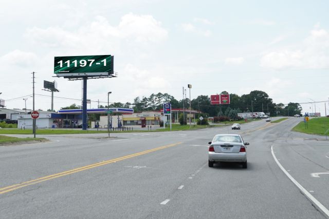 Folsom Rd SE 100ft W/O Mitchell Rd NW SS, NE/F LR
