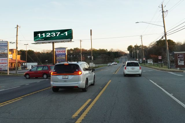 N Tennessee St 700ft S/O W Felton Rd ES, N/F LR