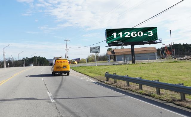 Hwy 431 300ft S/O Claysville School Rd ES, Left, S/F RR