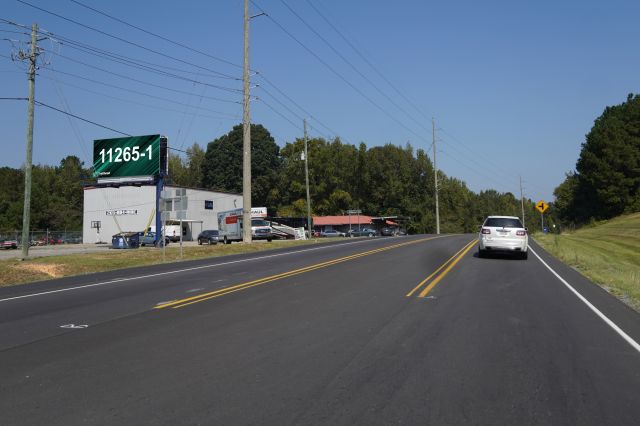 Hwy 231 215ft N/O Hwy 174 WS, S/F LR
