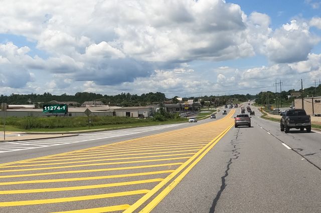 Hwy 113 500ft N/O Douthit Ferry Rd ES, NE/F LR