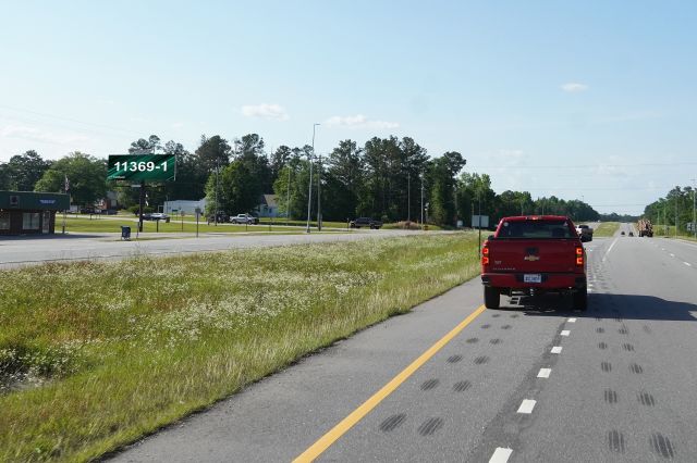 Hwy 43 S 150' S/O Hwy 56 WS, S/F LR