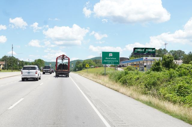 Hwy 431 0.64mi N/O Hwy 21 WS, Right, NW/F RR