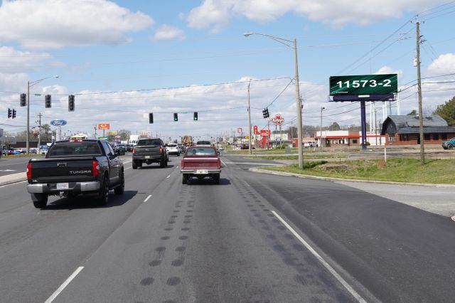 Hwy 431 30 N/O Billy B Dyar Blvd ES, S/F RR