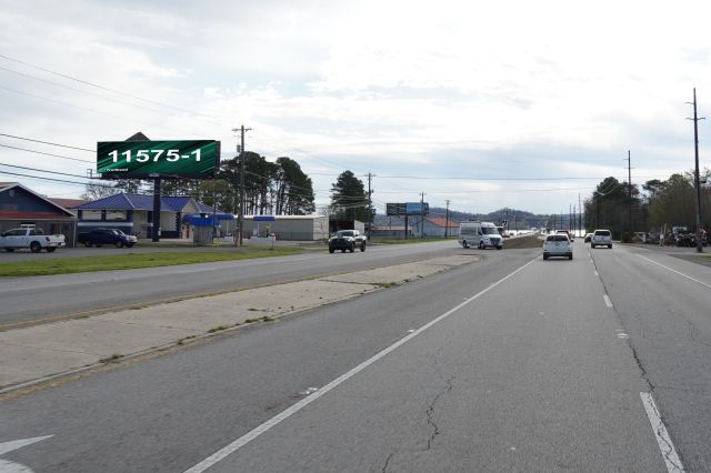 Hwy 69 600 N/O Browns Creek Rd ES, W/F LR