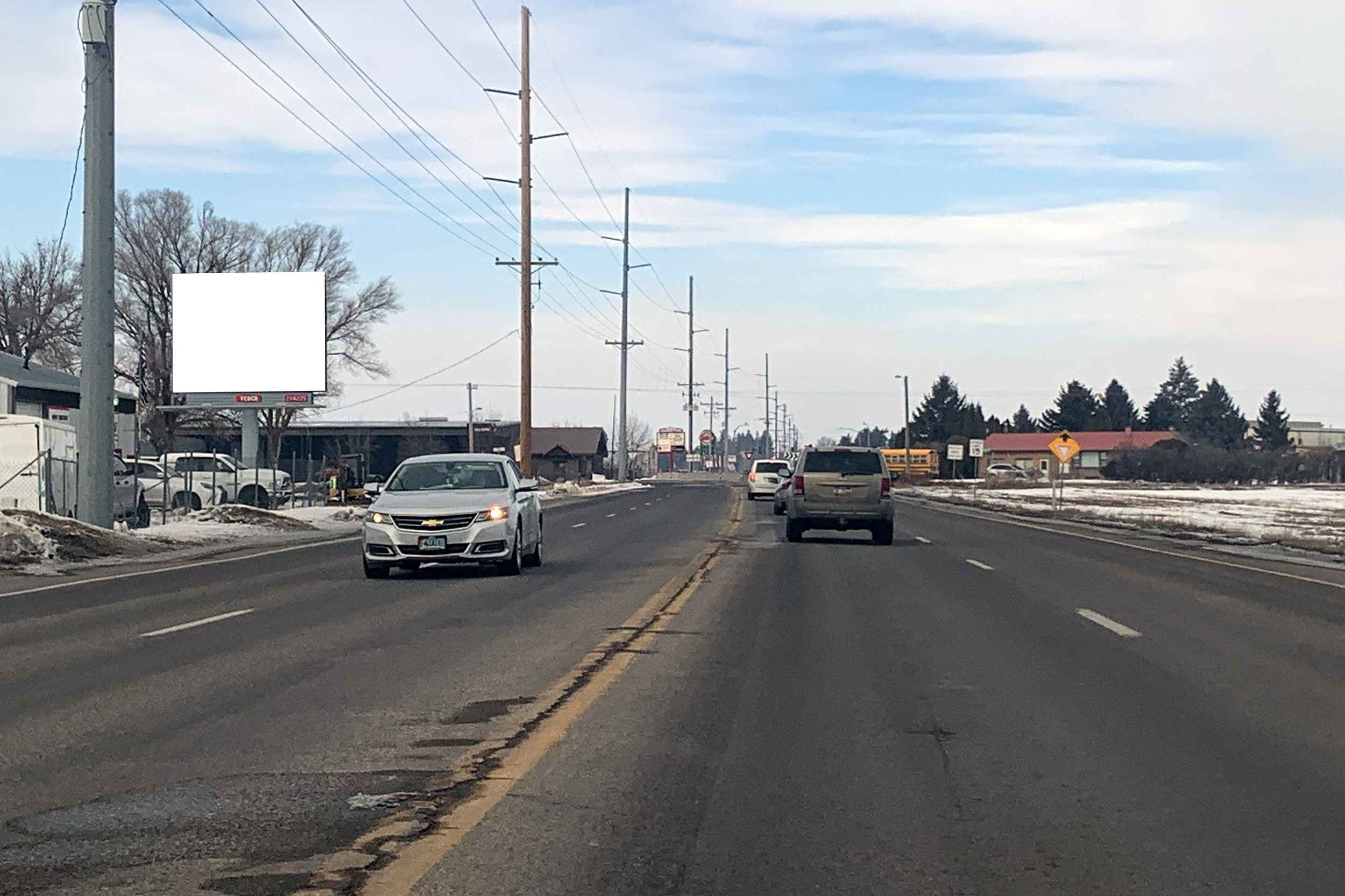 SR 25 W/S, 0.10 mi S/O Iona Rd, S/F