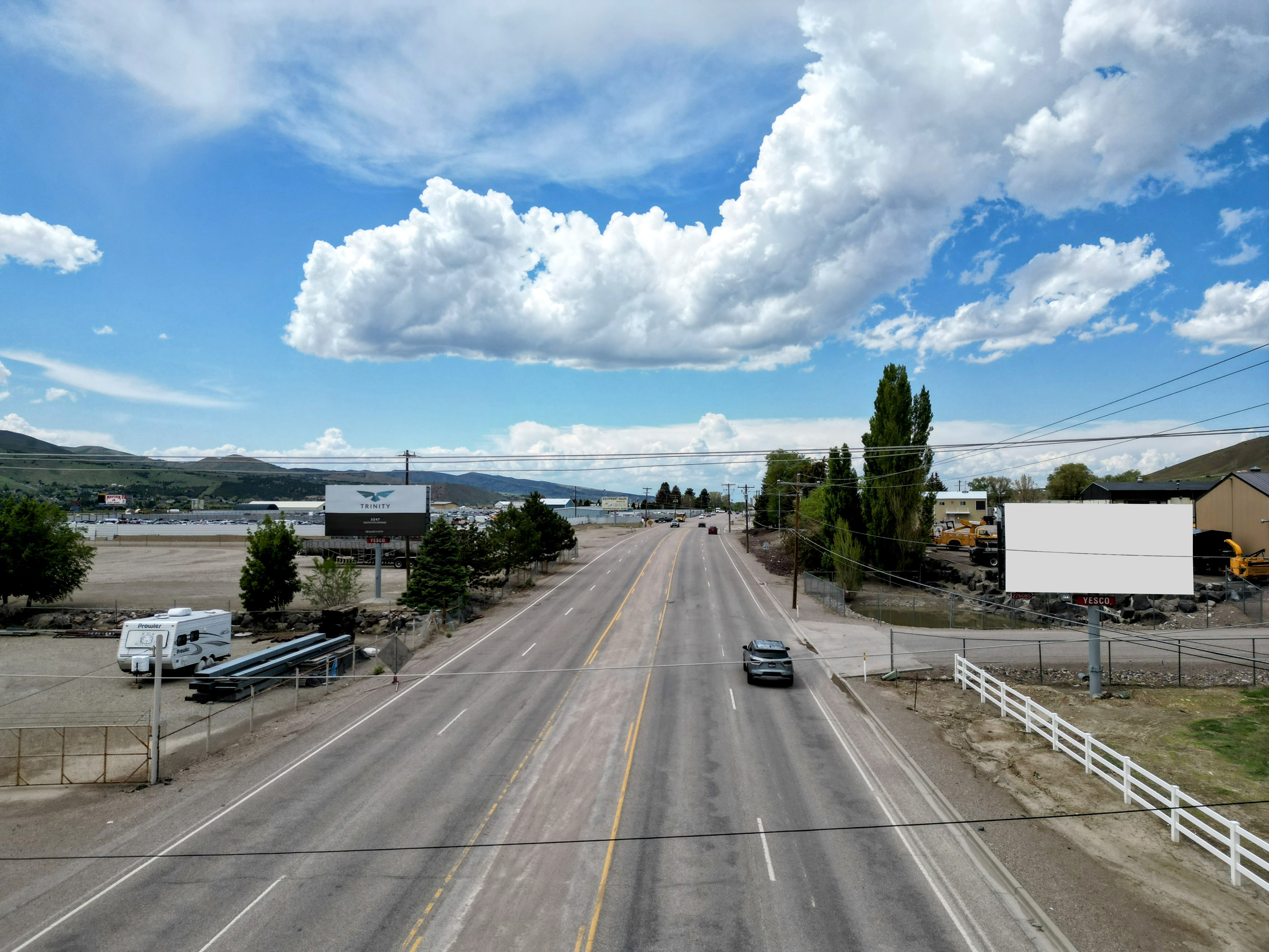 South 5th Ave E/S, 0.21 mi N/O Darby Rd, S/F