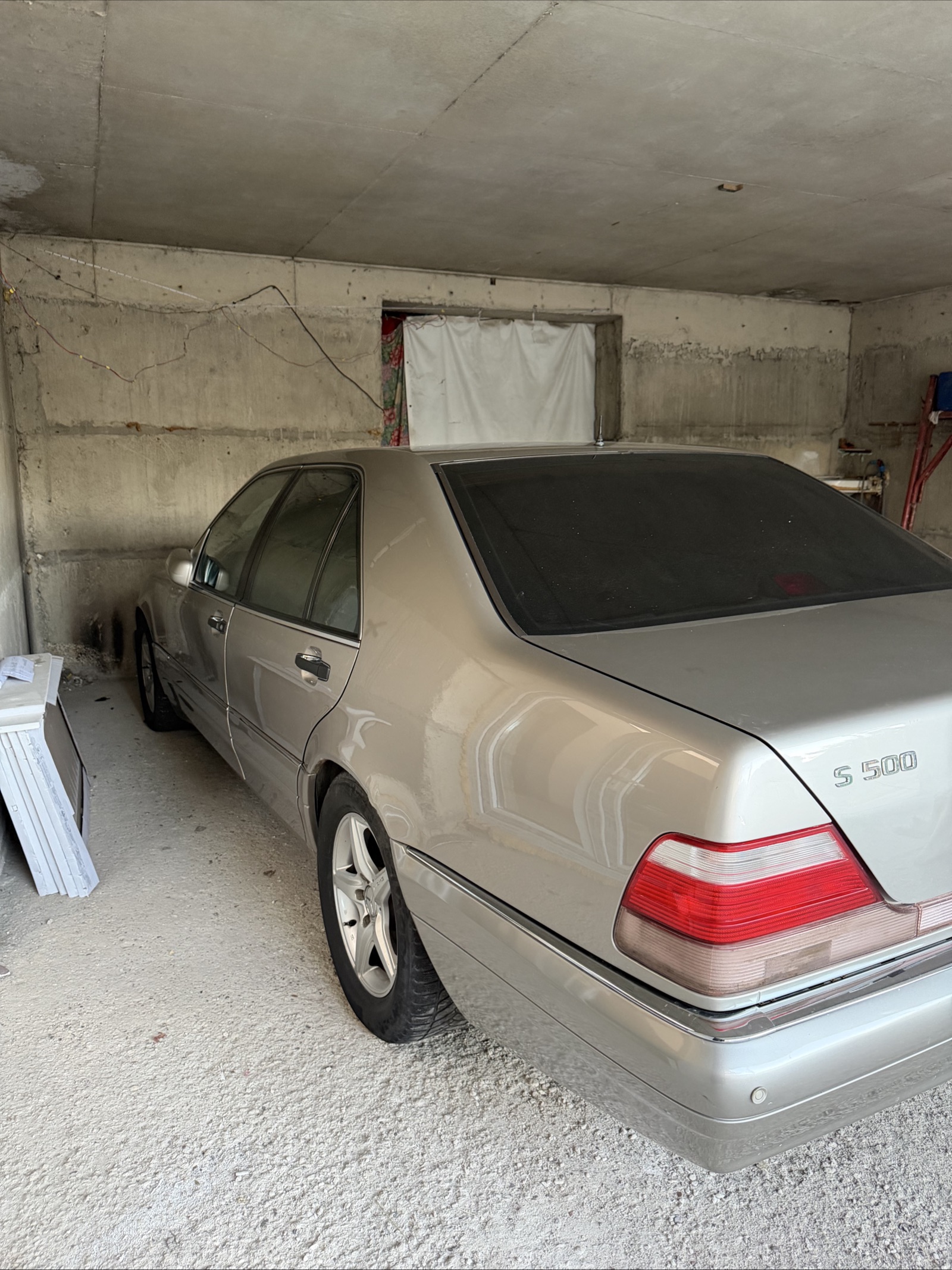 Mercedes-Benz S-Class 1998