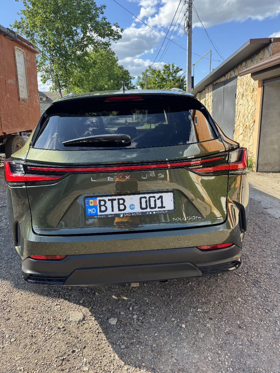 Lexus NX 2024