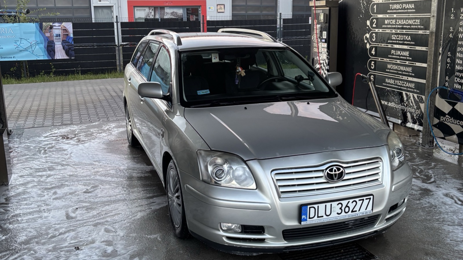 Toyota Avensis 2004