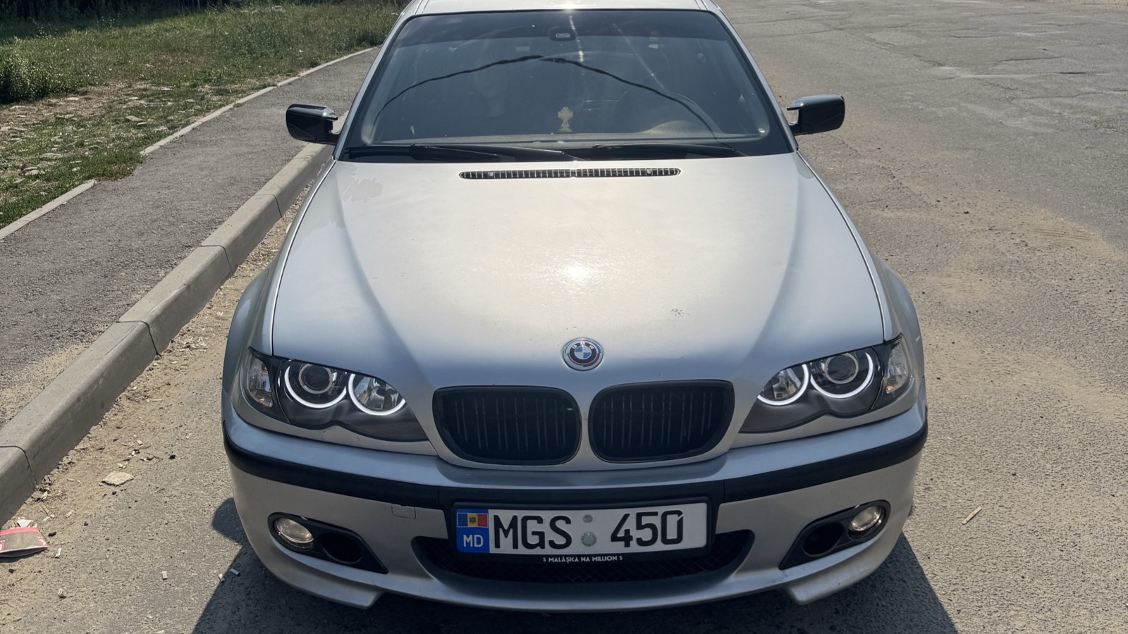 BMW 3 Series 2004