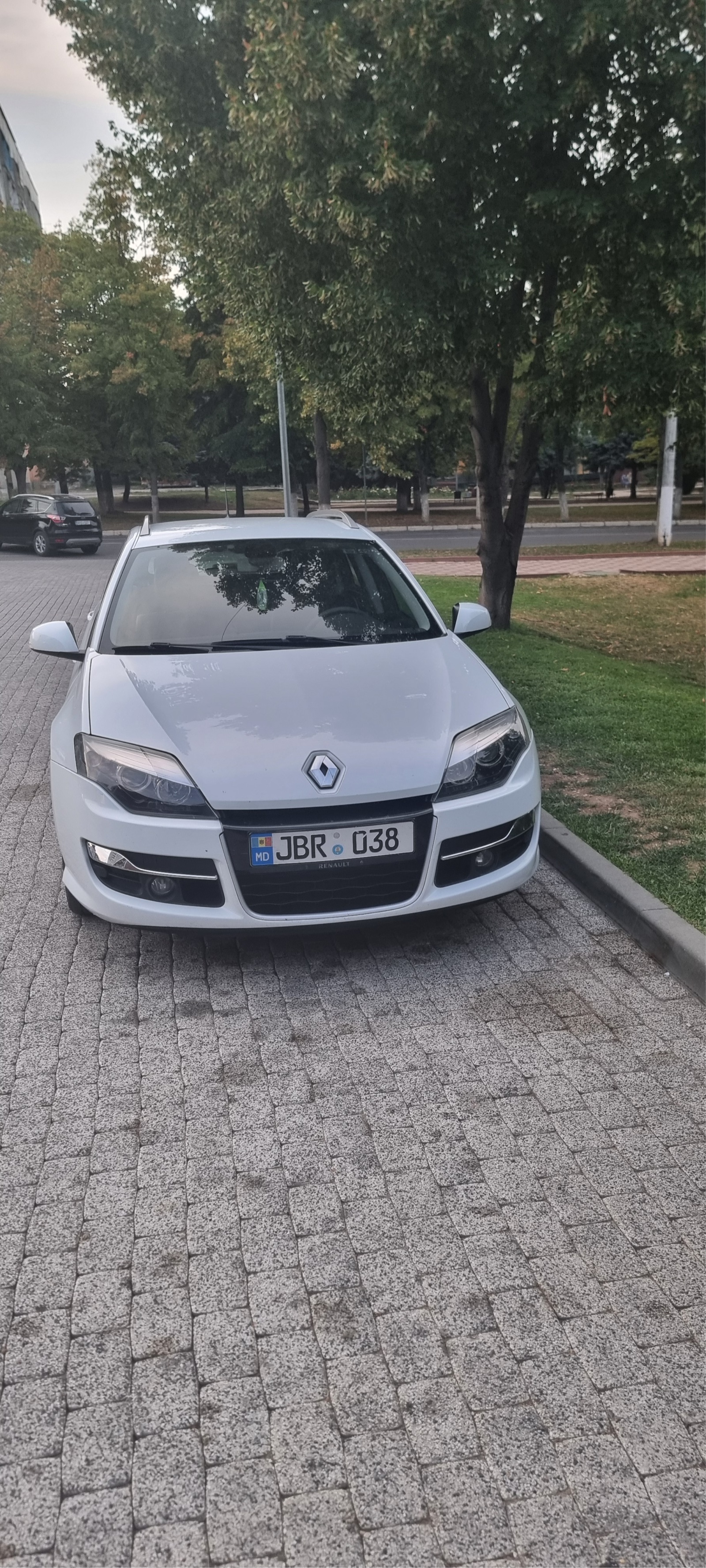 Renault Laguna