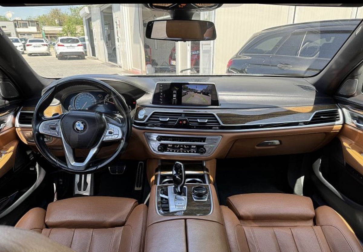 BMW 7 Series 2018