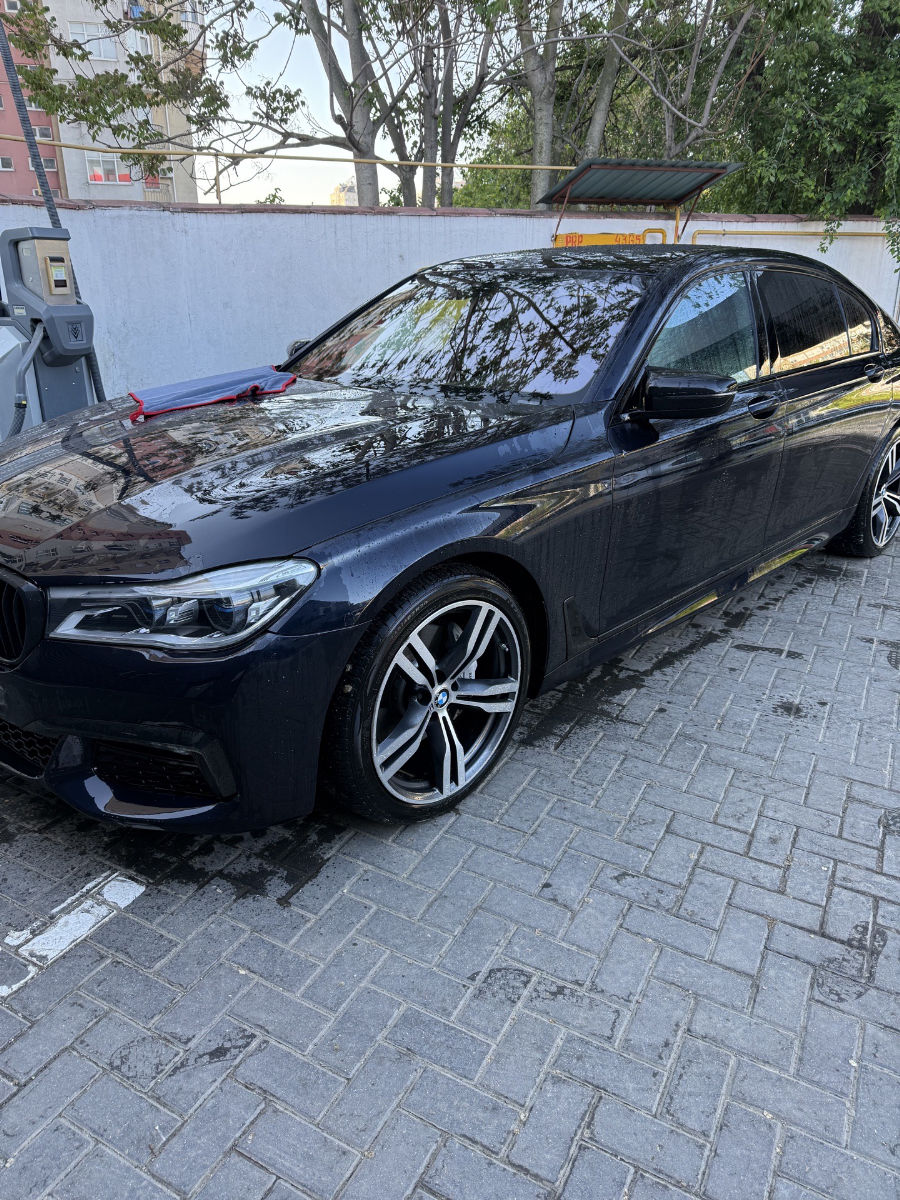 BMW 7 Series 2018