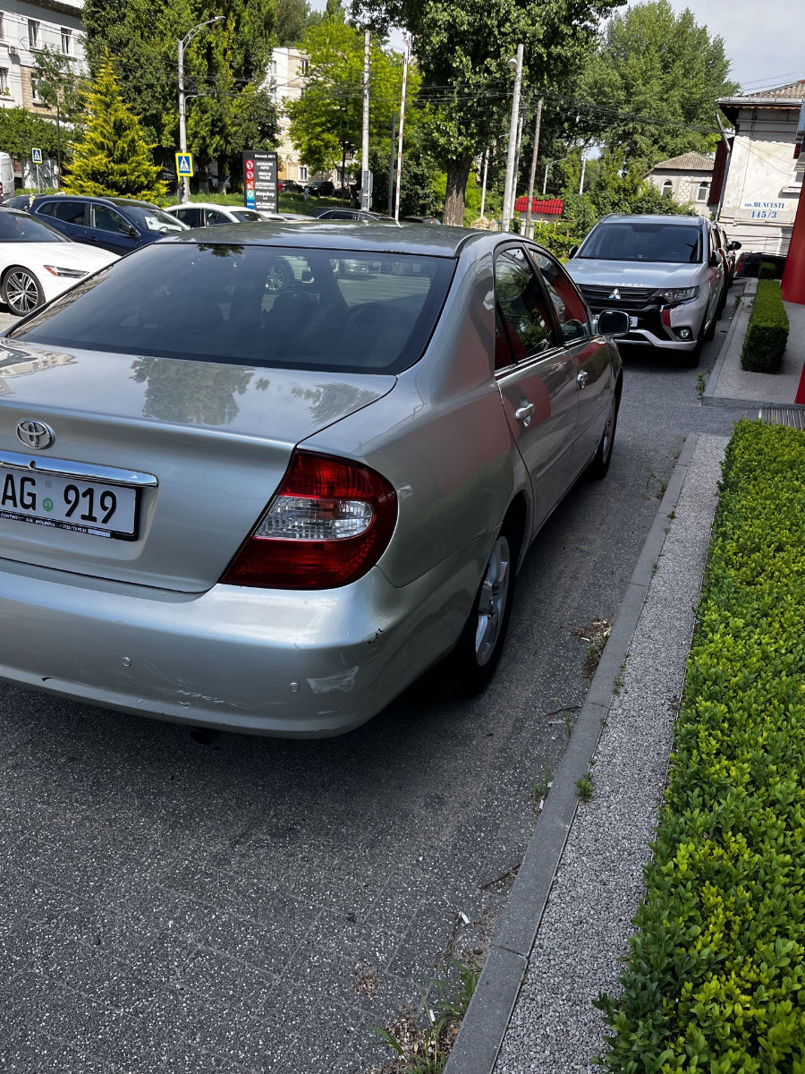 Toyota Camry 2003