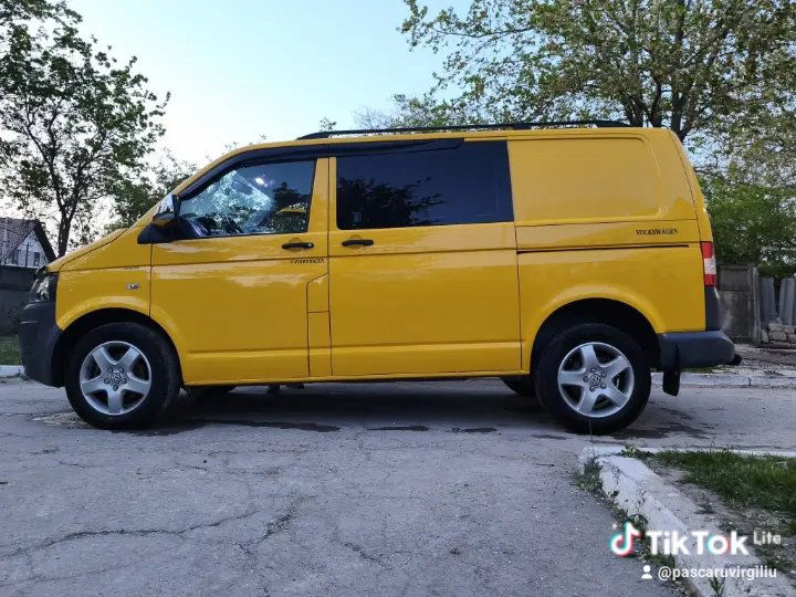 Volkswagen Transporter) 2012