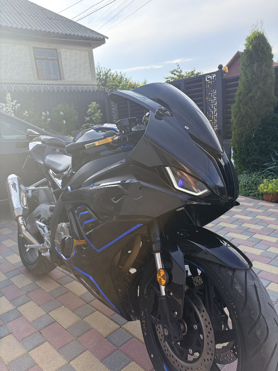 BMW S1000RR 2025