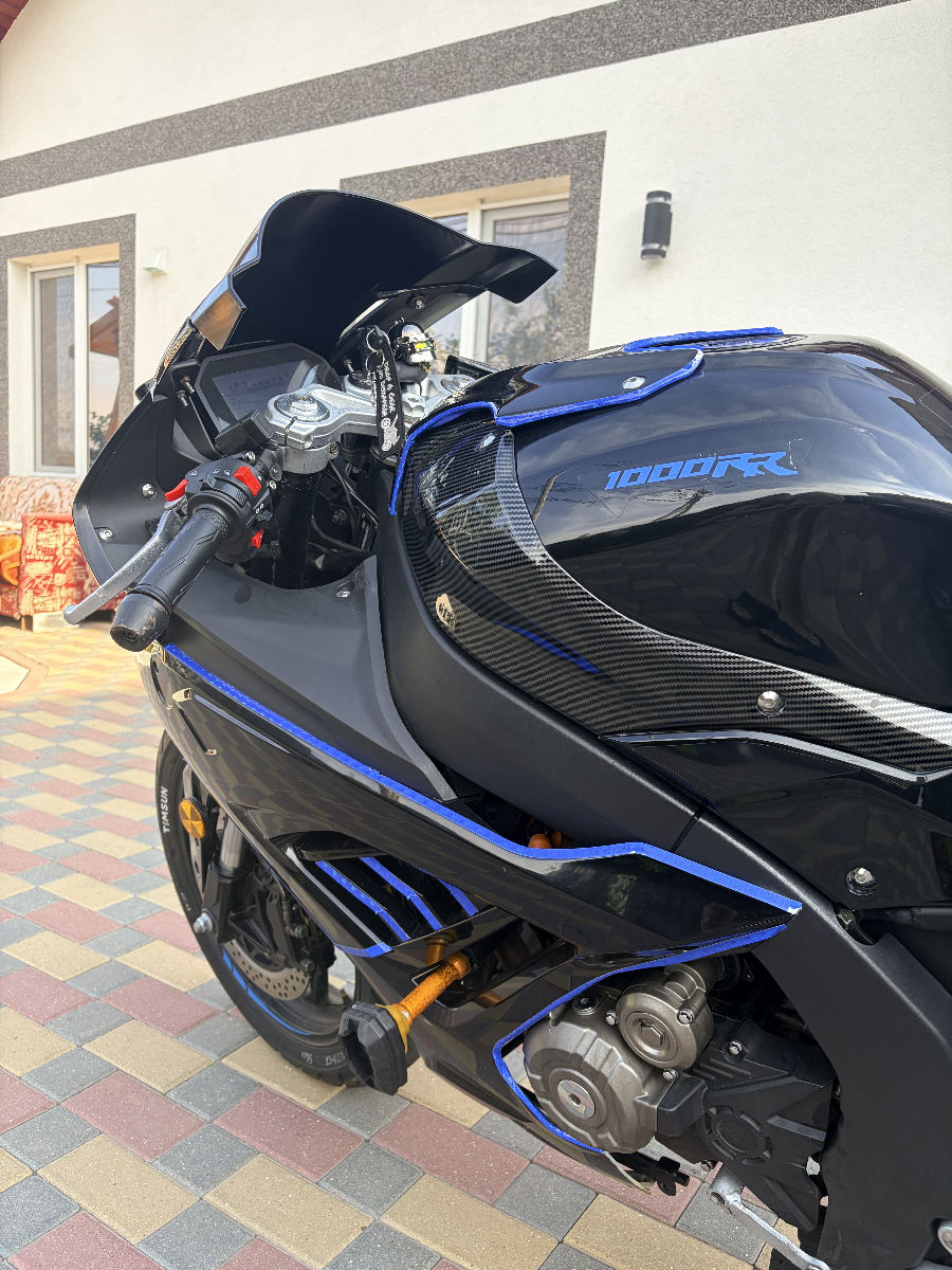 BMW S1000RR 2025