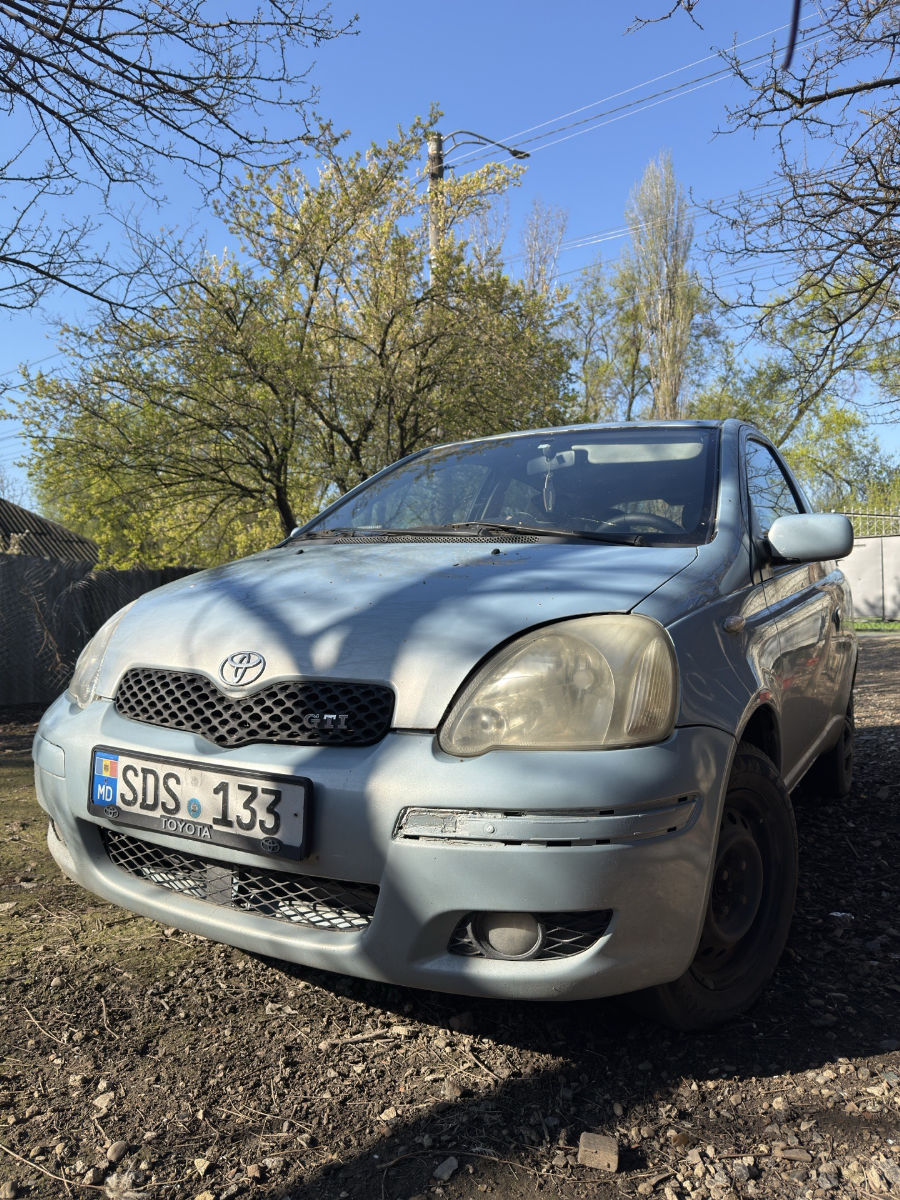 Toyota Yaris 2004