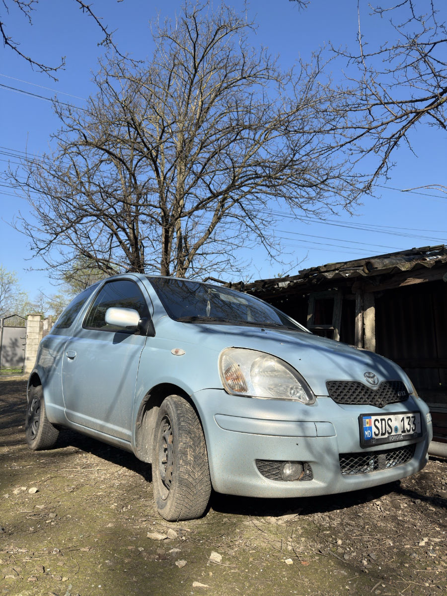 Toyota Yaris 2004