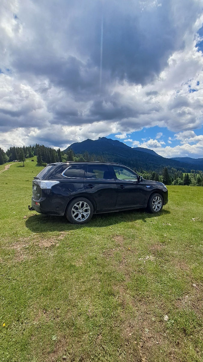 Mitsubishi Outlander 2014