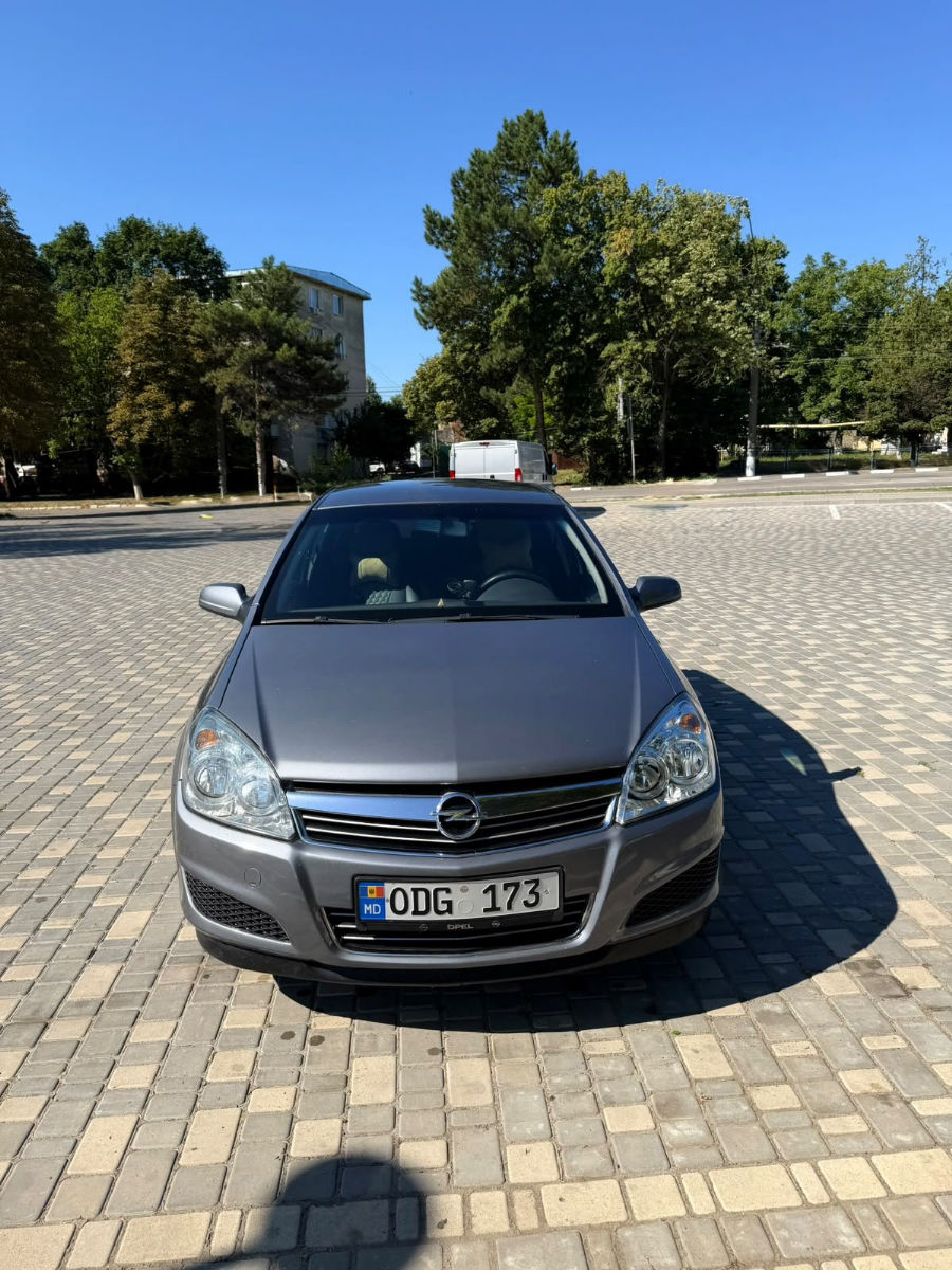 Opel Astra 2007