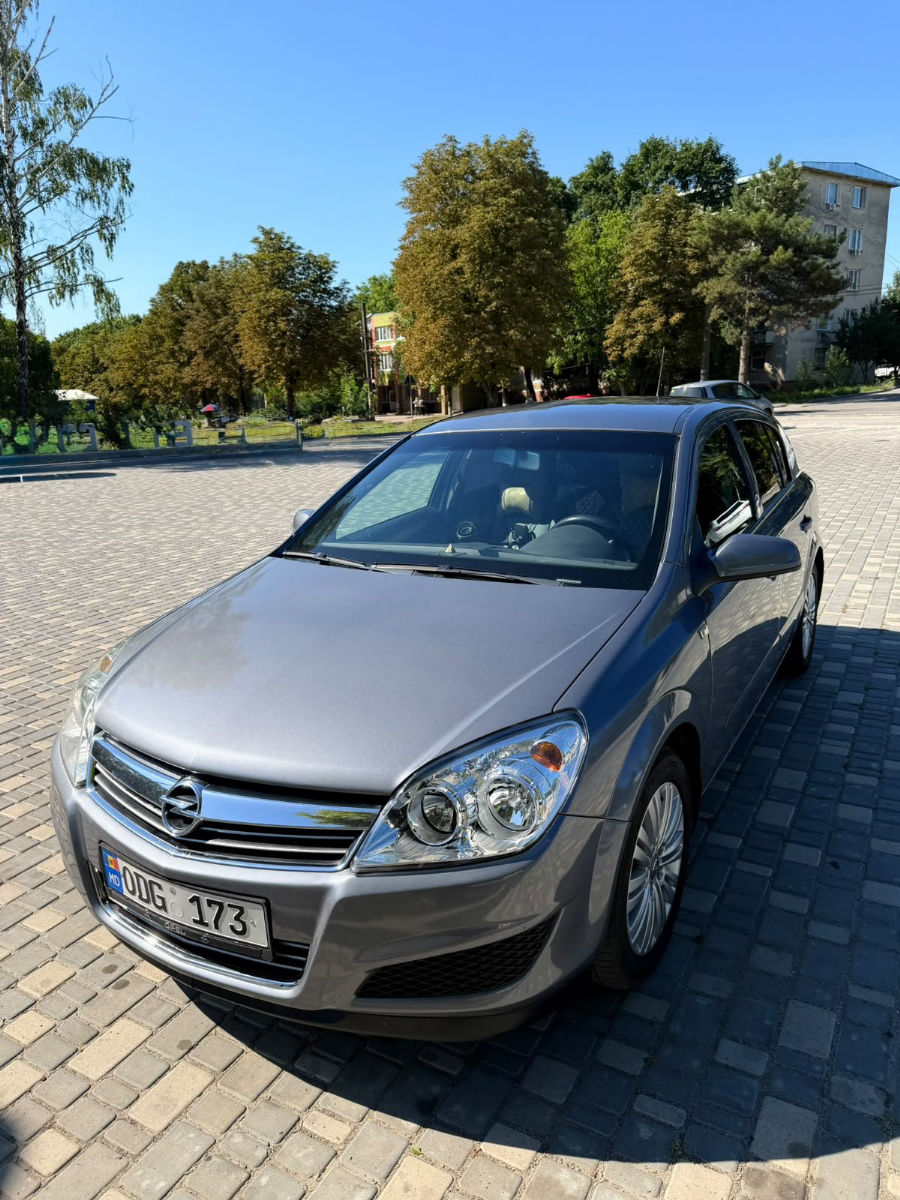 Opel Astra 2007