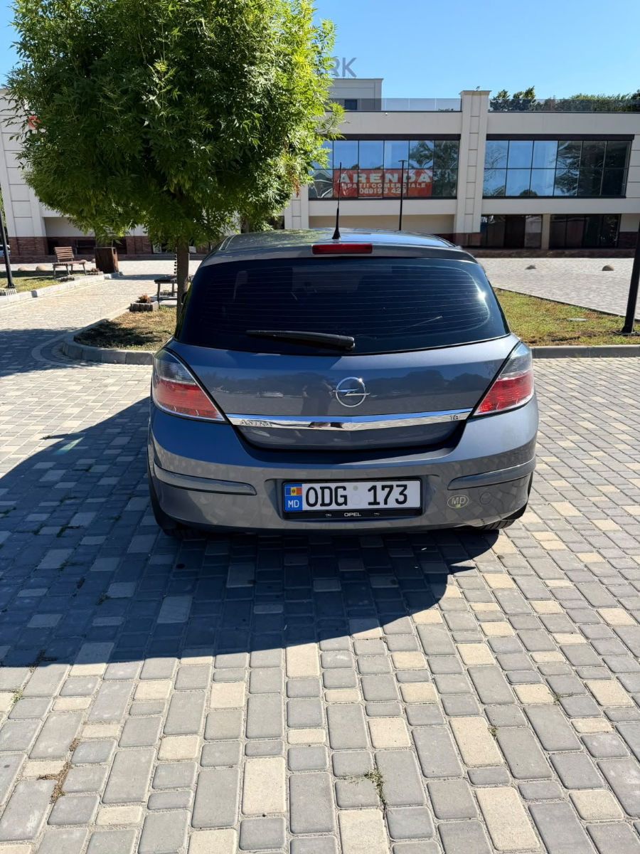 Opel Astra 2007