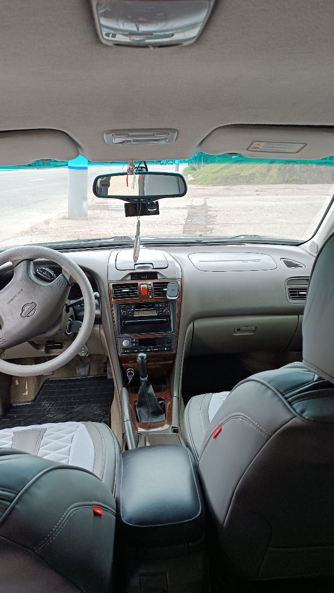 Nissan Maxima 2001