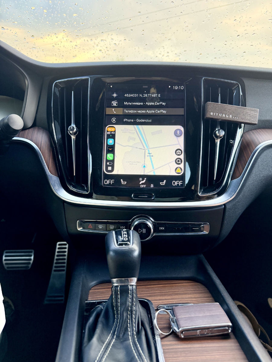 Volvo S60 2019