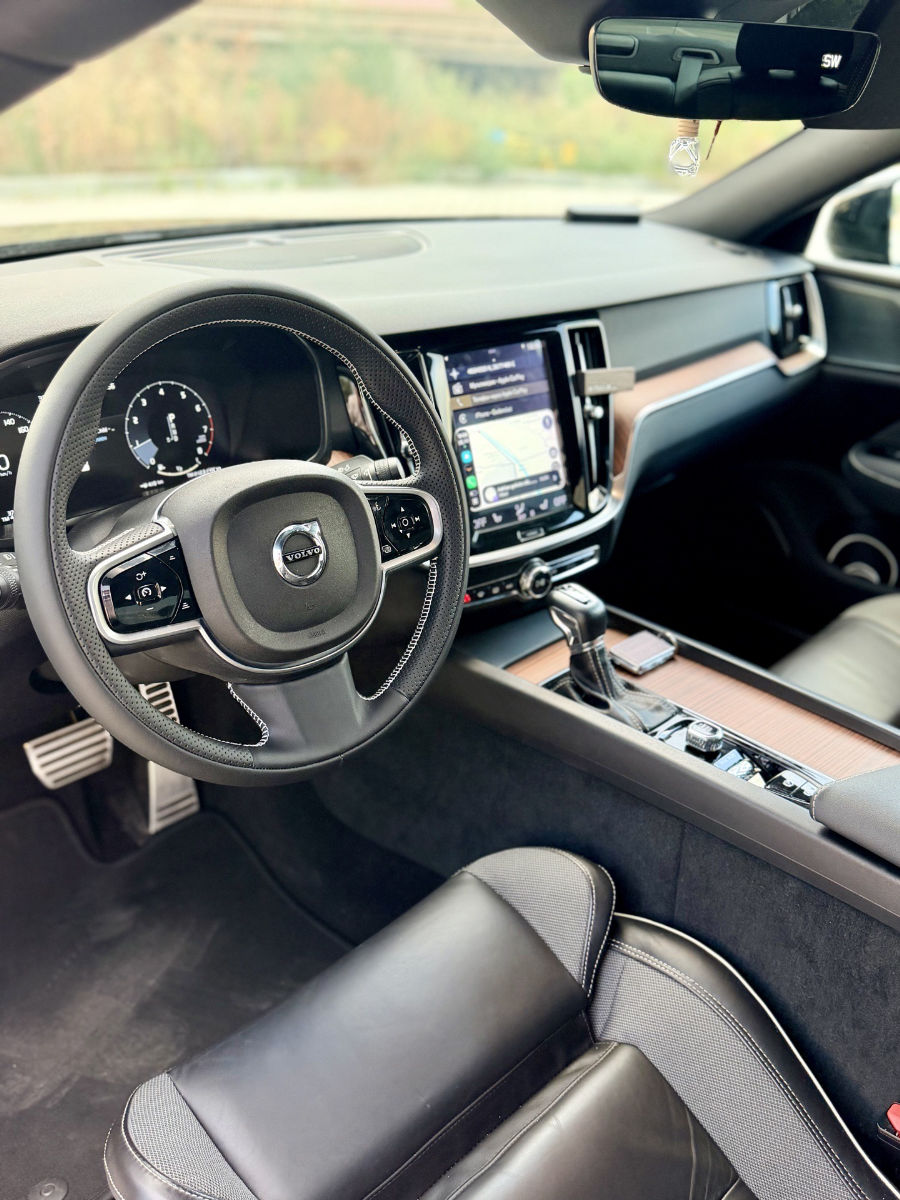 Volvo S60 2019