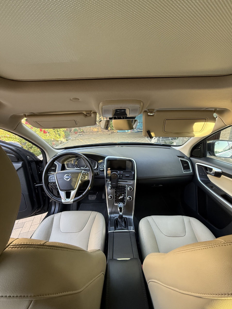 Volvo XC60 2016