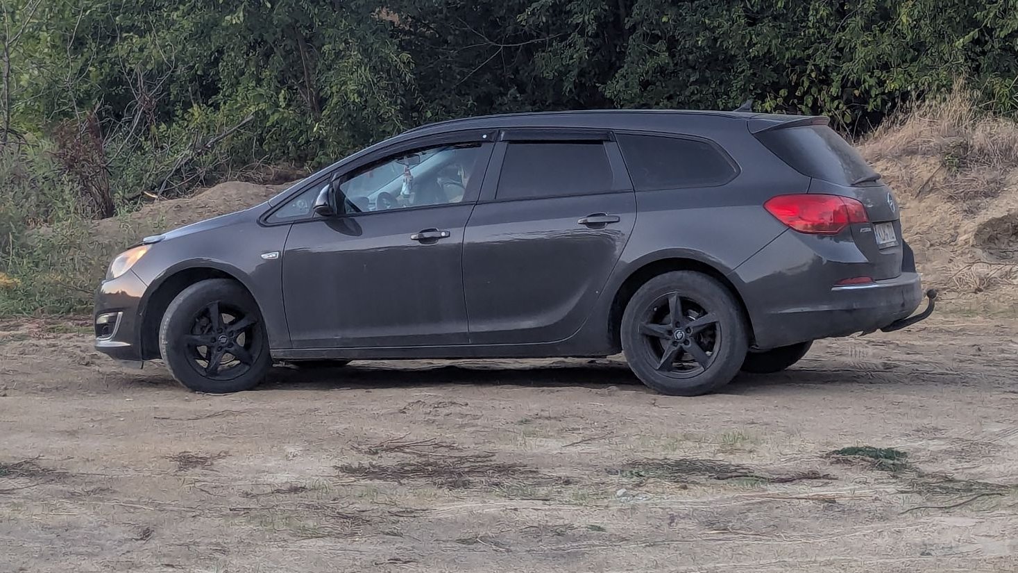 Opel Astra 2012