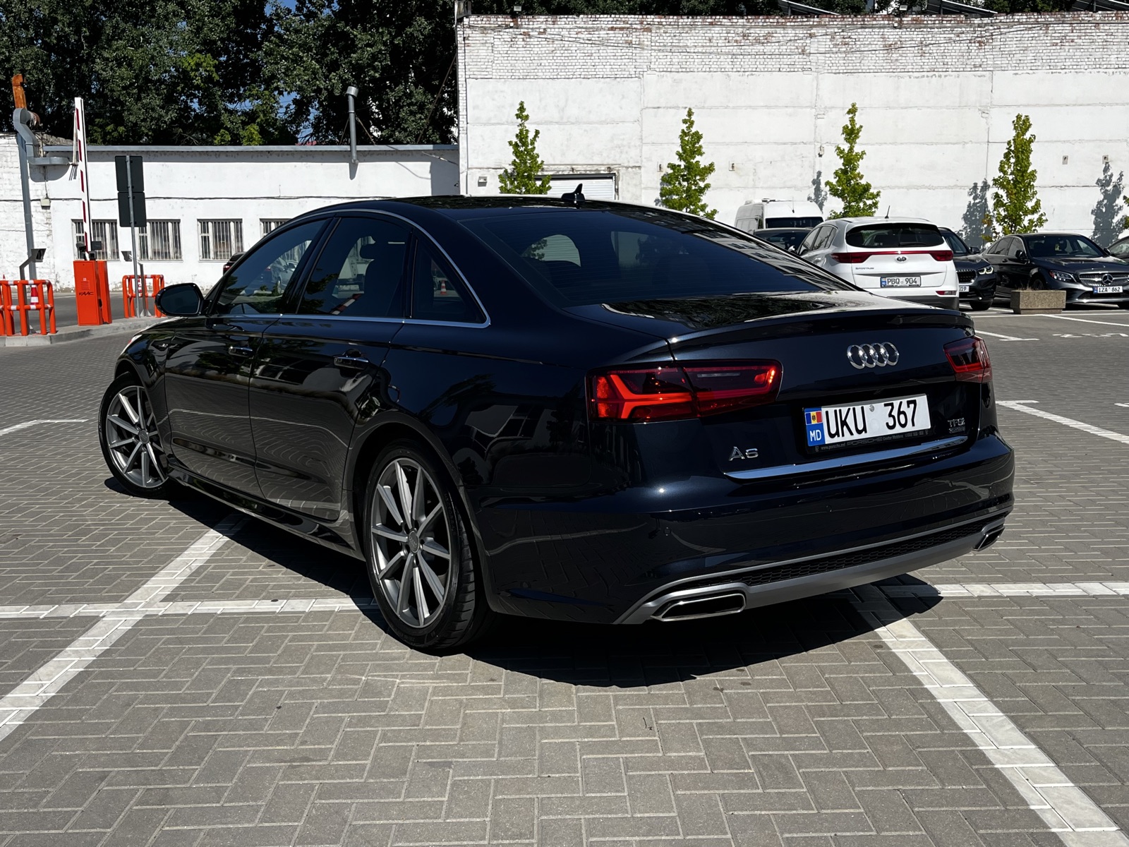 Audi A6