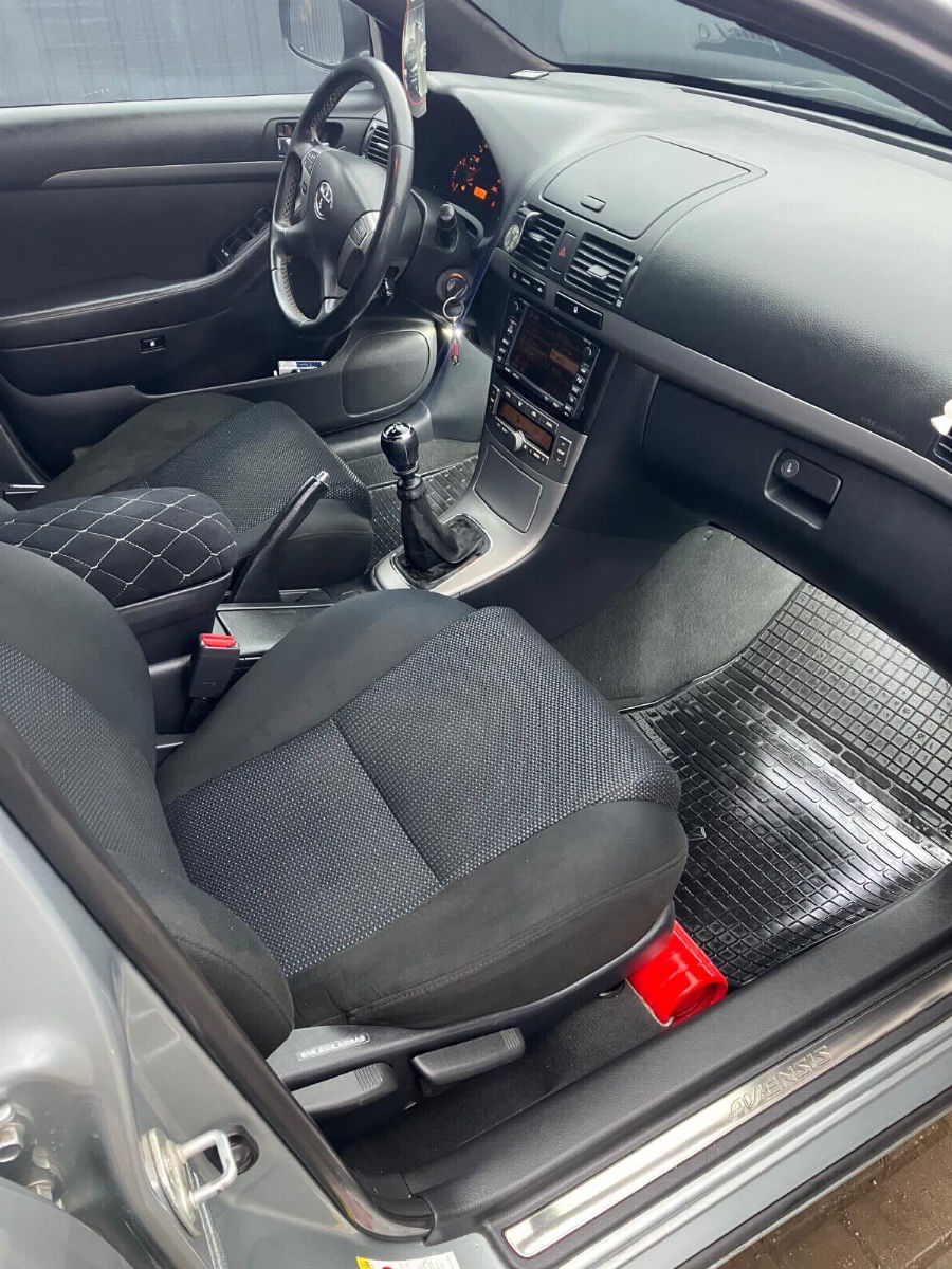 Toyota Avensis 2008
