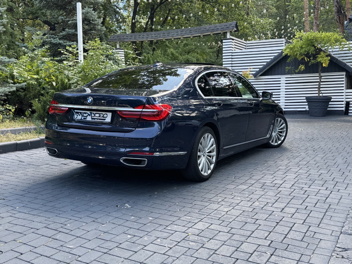 BMW 7 Series 2017