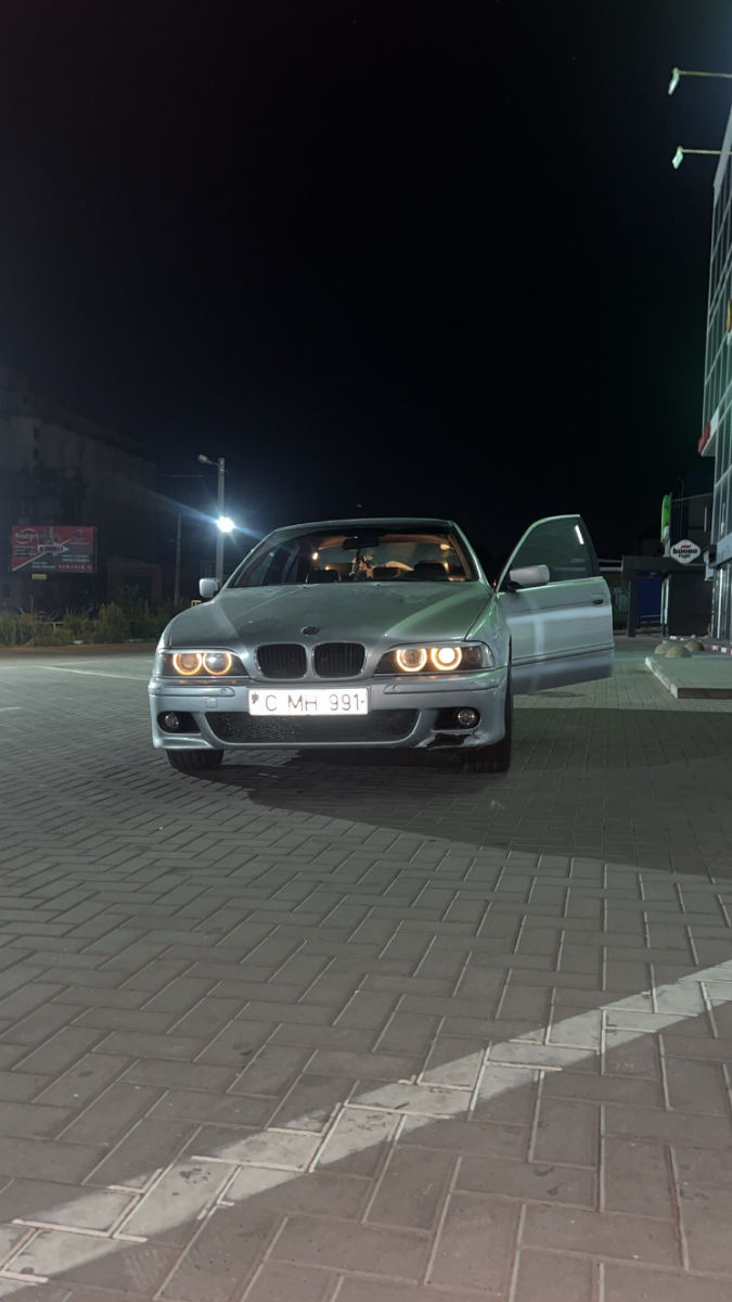 BMW 5 Series 1998